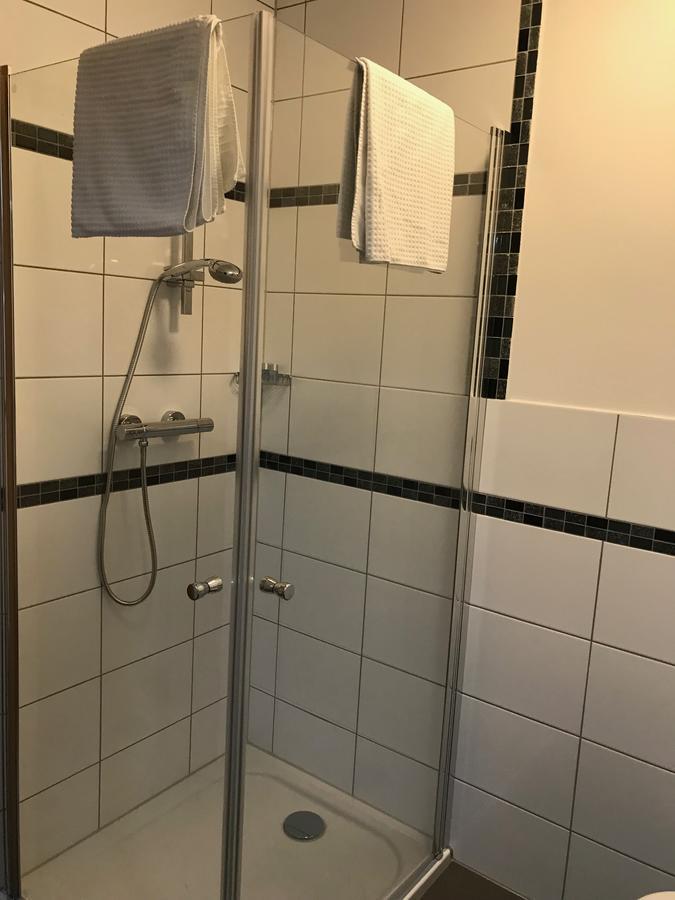 Apartment-Pension Schwalbennest Герцогенаурах Номер фото